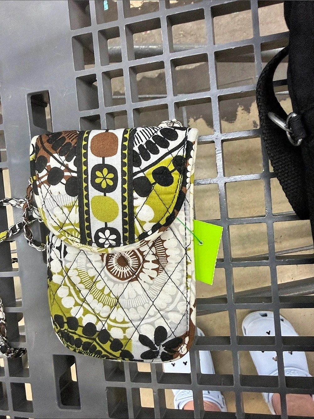 Vera Bradley Your Turn Smartphone Wristlet Crossbody White & Green